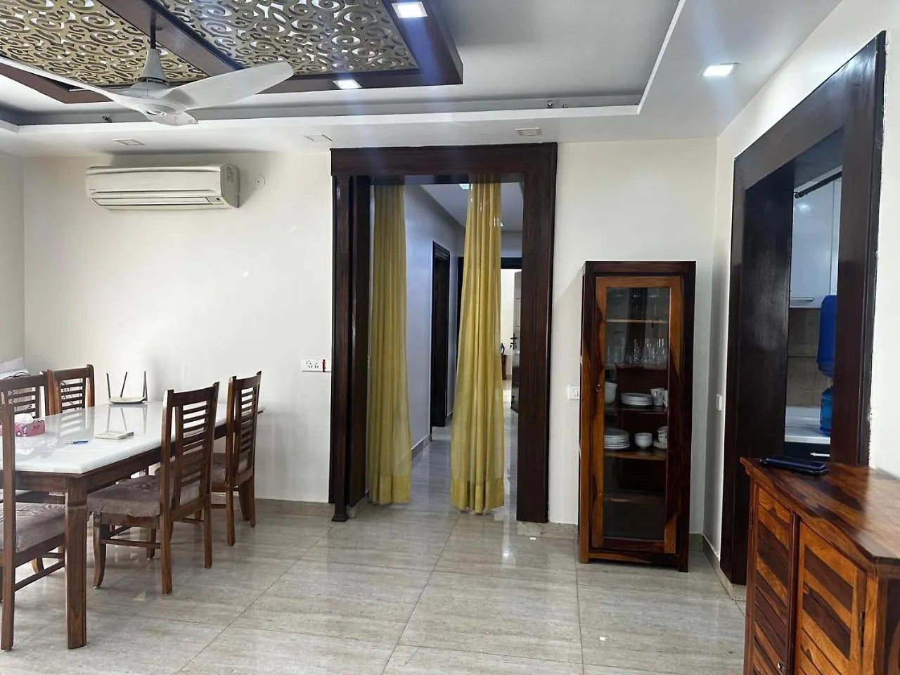 Apartment The Room, Central Park 2 Gurgaon