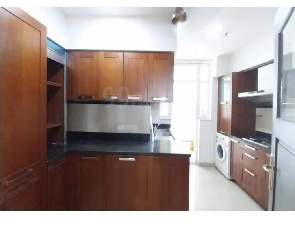 The Room, Central Park 2 Gurgaon Apartment