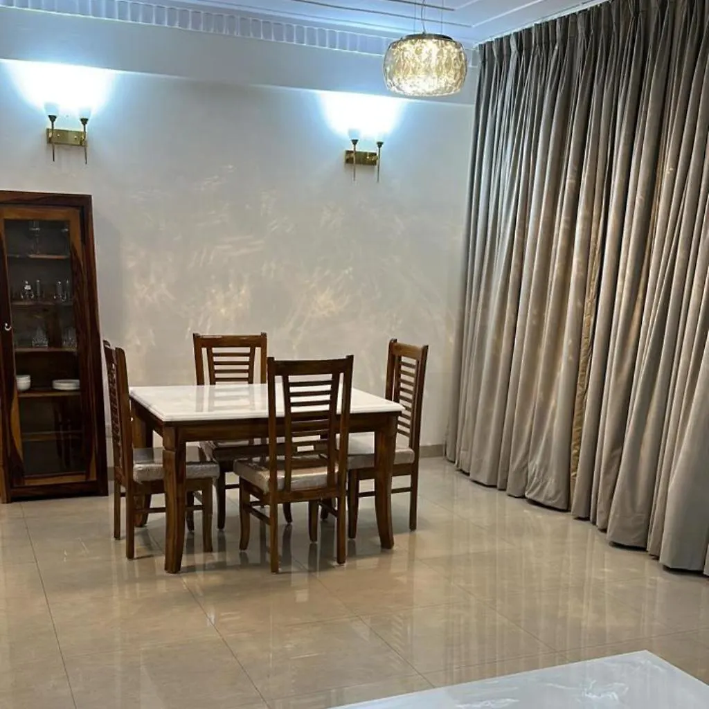 Apartment The Room, Central Park 2 Gurgaon